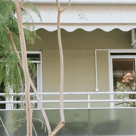 Best House, Ellinou Stratiotou, Ayia, Patra Exterior photo