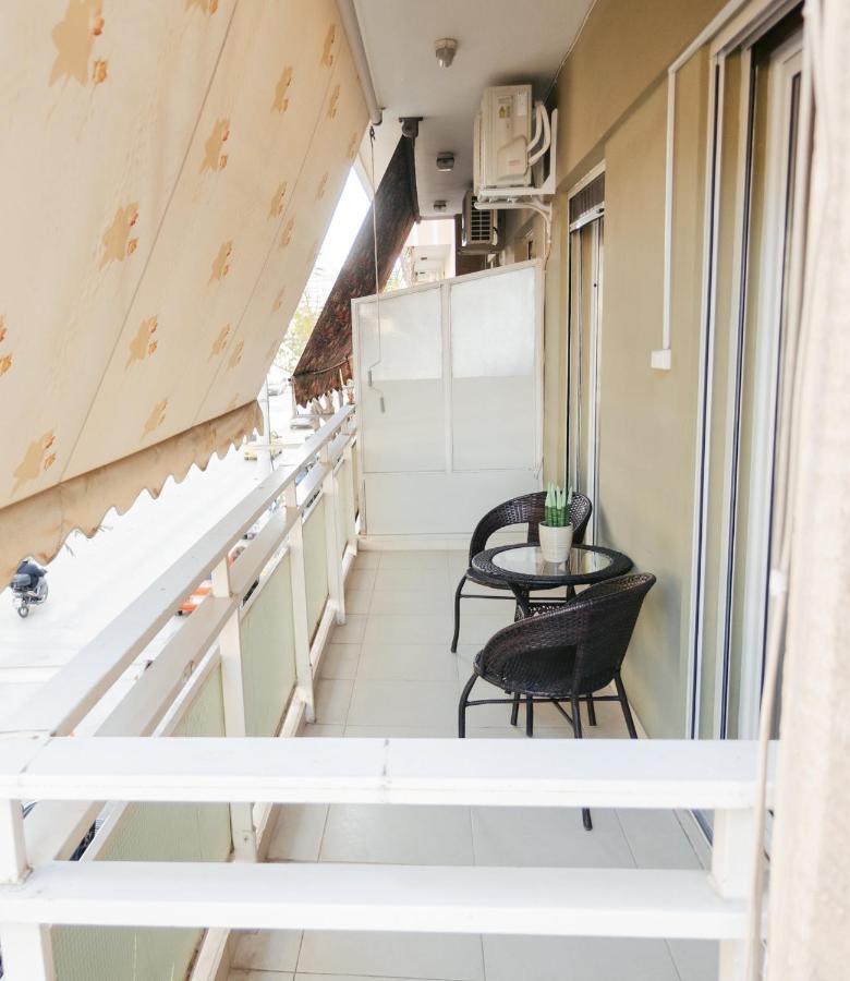 Best House, Ellinou Stratiotou, Ayia, Patra Exterior photo